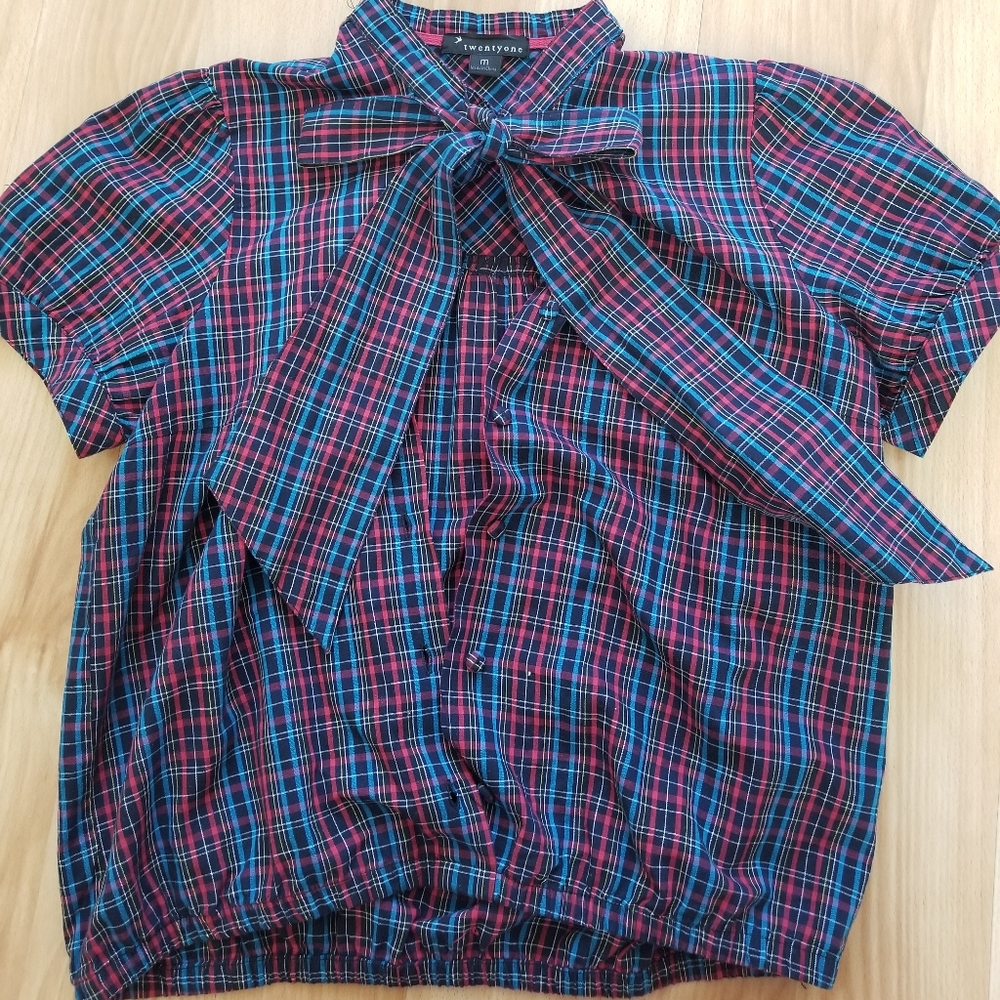 Chic Colorful plaid bow tie blouse